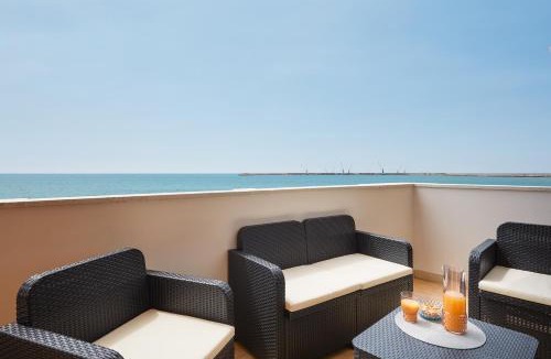Pozzallo Apartment | Orizzonte Apartment Amazing Sea View