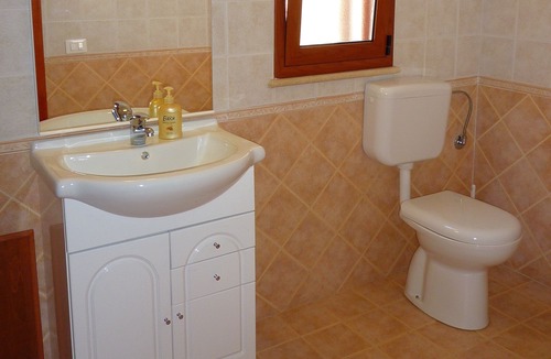 Misilmeri Villa | Our Villa is near a small Sicilian village with unrestricted views of the valley