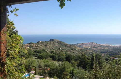 Termini Imerese Villa | Outstanding Sea & Mountain Views by day & night. Private Pool, jacuzzi