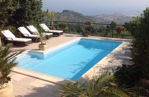 Termini Imerese Villa | Outstanding Sea & Mountain Views by day & night. Private Pool, jacuzzi