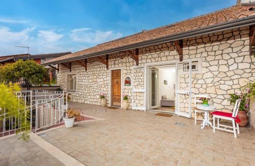Aci Sant'Antonio Apartment | Pètra Janca