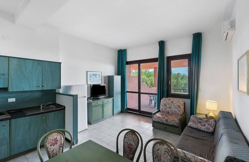Palinuro Apartment | P.R. Club - Three-Room Enea 39 with Sea View, Private Terrace and Air Conditioning