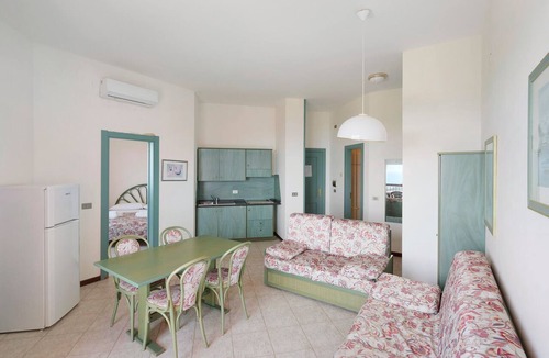 Palinuro Apartment | P.R. Club - Three-Room Enea 43 with Sea View, Private Terrace and Air Conditioning