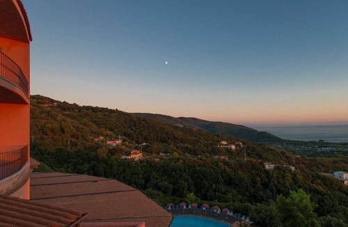 Palinuro Apartment | P.R. Club - Three-Room Enea 43 with Sea View, Private Terrace and Air Conditioning