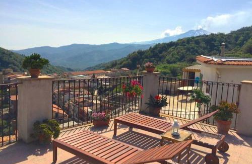 Graniti Apartment | Palazzo Cutrufelli