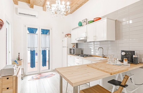 Albergheria Apartment | Palazzo dei Normanni Stylish Apartment