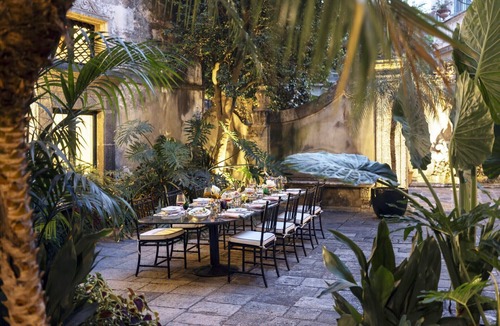 Acireale Villa | Palazzo Musmeci - Six Bedroom Villa, Sleeps 12