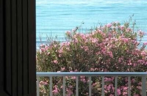 Marina di Modica House | Panarea House - Detached cottage by the sea