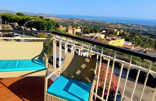 Agrigento Apartment | Panoramic Apartment "The Balcony on the Valley of the Temples"