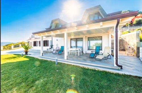 San Giorgio Villa | Panoramic Villa Overlooking The Aeolian Islands