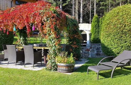 Wolfsberg House | Paradise, peace, dog welcome. House is at ground level. Fenced in