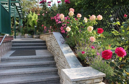 Graz Bed & Breakfast | Pension Traude