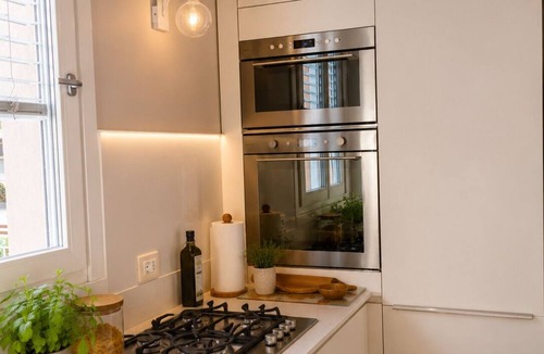 Reggio Calabria House | Penthouse with Ocean View and Secure Garage in a Charming B&B