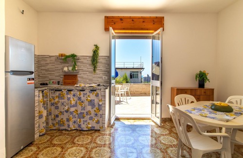 Santa Maria del Focallo Apartment | Pet-Friendly Apartment 'La Casa di Ulisse 2'