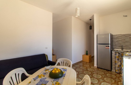 Santa Maria del Focallo Apartment | Pet-Friendly Apartment 'La Casa di Ulisse 2'