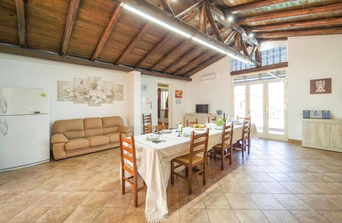 Trabia House | Pet friendly home in Trabia -PA-