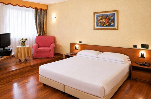 Pianfei Hotel | Phi Hotel Pianfei