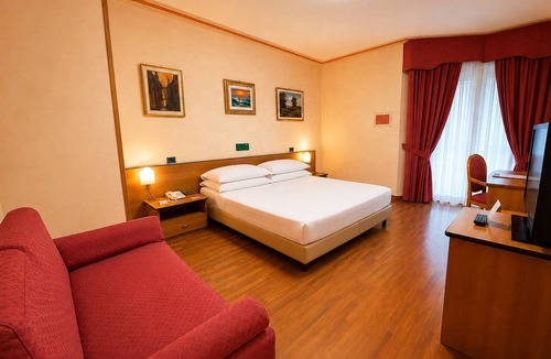 Pianfei Hotel | Phi Hotel Pianfei