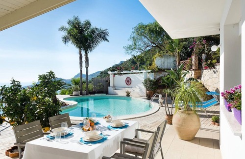 Letojanni Villa | Pigna Rossa - Four Bedroom Villa, Sleeps 8