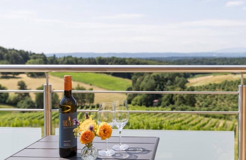 St. Peter am Ottersbach Apartment | Pinot Blanc - Guest room Christine Reichmann-Röck