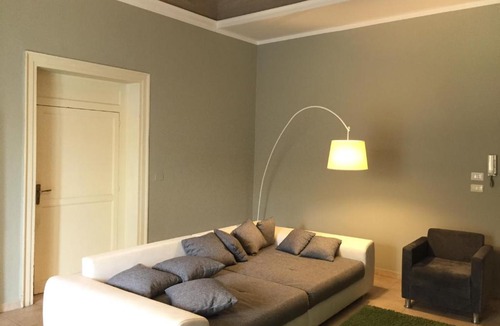 Monte di Pieta House | PMO Guest House