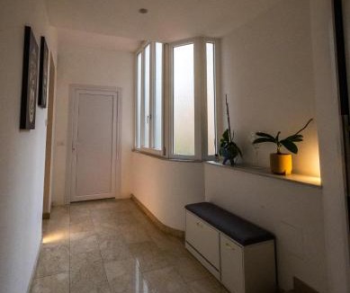 Ruggero Settimo Apartment | Politeama Suite