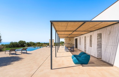 Scicli Villa | Pool villa with terrace in Sampieri, Sicily