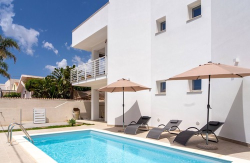 Fondo Morte Apartment | Poolside Marzamemi Bay - Vendicari
