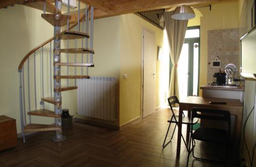 Palazzolo Acreide Historic Centre Apartment | Pozzo Luce