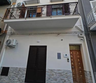 Cinisi House | Profumi di Sicilia