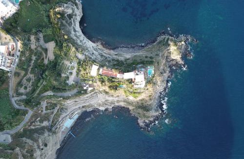 Panza Hotel | Punta Chiarito Resort
