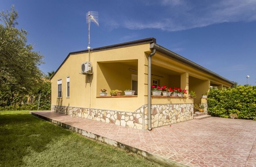 Piana Calzata Apartment | quadruple room on the 1st floor via S.Cipolla n°1st room 1st