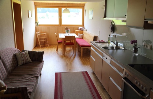 Schwarzenberg Apartment | Quiet and sunny apartment, 7 minutes walk to the village center