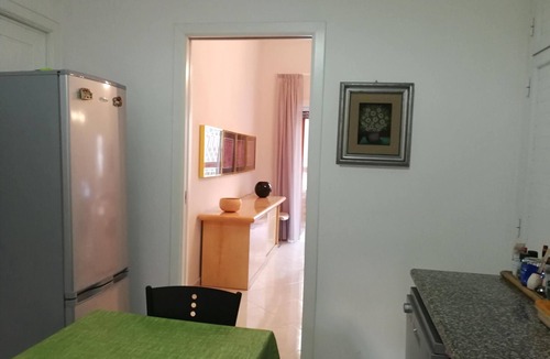 Palermo Apartment | Quite, central, aircon, private parking, bike & car sharing, WI-FI,