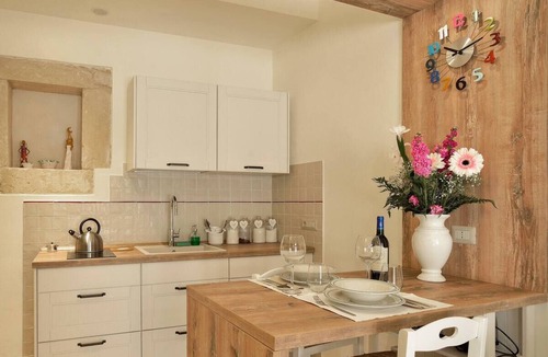 Ragusa Apartment | Ragusa exclusive flat with terrace & barbecue