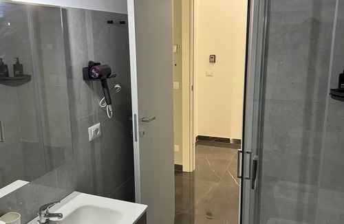 Pedara House | Reale Guest House , Accogliente e Rilassante ! A due Passi Dalletna !