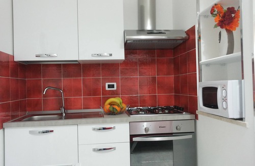Casa Santa Apartment | RED TULIP APARTMENT WI-FI BICYCLES FREE