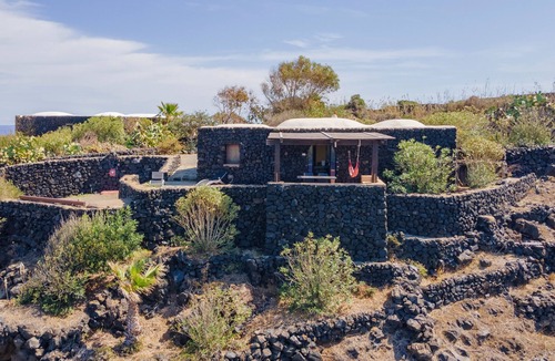 Pantelleria House | Relais La Cala Cottone - Dammuso U Ghirbeci
