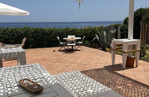 Gioiosa Marea Cottage | Relaxing cottage for families. 1 min from the beach