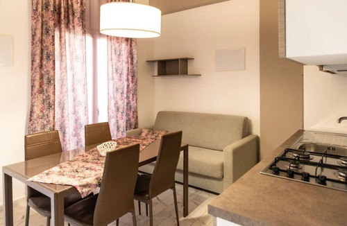 Sant'Agata di Militello Condo | Residence Villa Nebros - Appartamento con Terrazza e Piscina