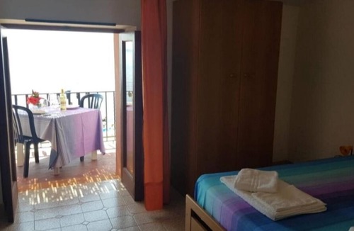 Alicudi House | Residence hotel Il mulino