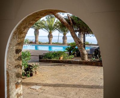 Pantelleria Bed & Breakfast | Residenza Khaddiuggia