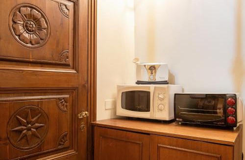 Rione VIII Sant'Eustachio Apartment | Residenza Sinibaldi - XVII century experience