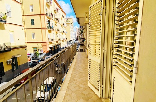 Vasto Apartment | Rianna House: Your Perfect Base in Naples 700 metres from the central station