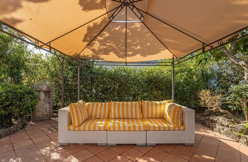 Ischia Porto Villa | Right in the center of Ischia, the ideal villa for comfortable exclusive vacations