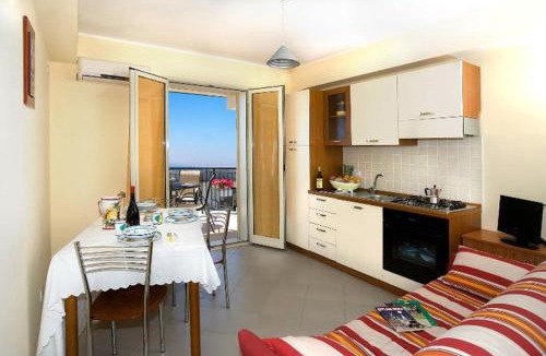Santa Teresa di Riva Apartment | Riviera Ionica