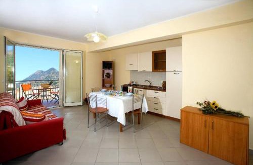 Santa Teresa di Riva Apartment | Riviera Ionica