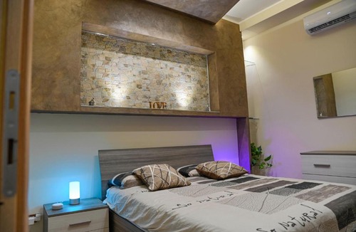 Borgo-Sanzio Apartment | Romeo Zen Luxury Home