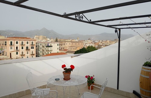 Corso dei Mille - Sant'Erasmo Apartment | Rooftop mansion