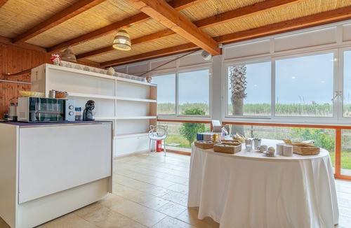 Marzamemi Apartment | Room 109 at 'Le Saline Rooms Marzamemi' with Wi-Fi and Air Conditioning
